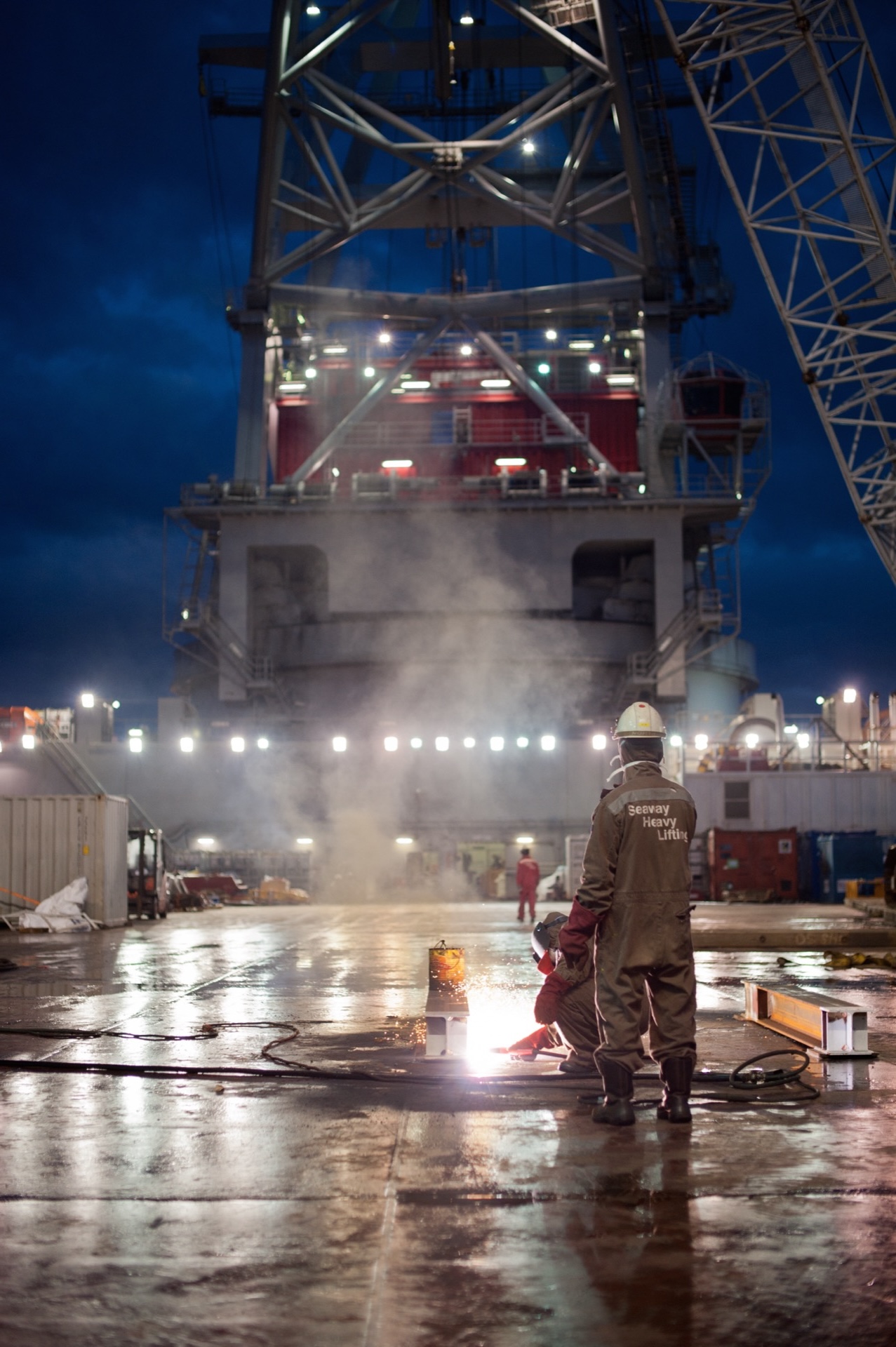 Seaway heavy lifting